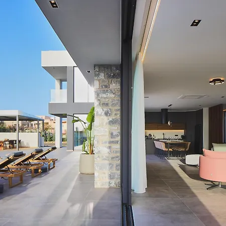 Manza Villa *